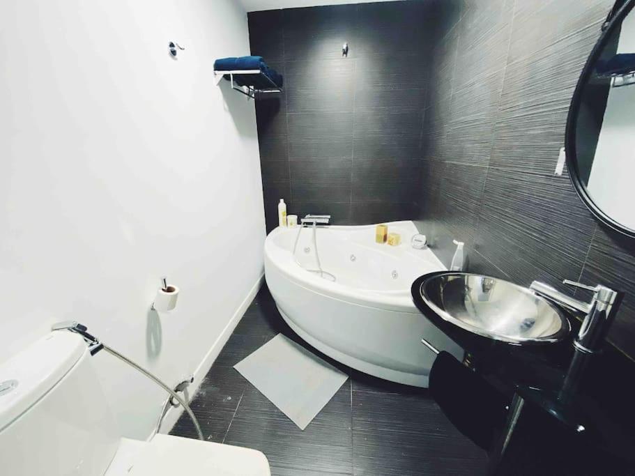 Precioso Apartamento Con Banera Hidromasaje Sopelana Zewnętrze zdjęcie